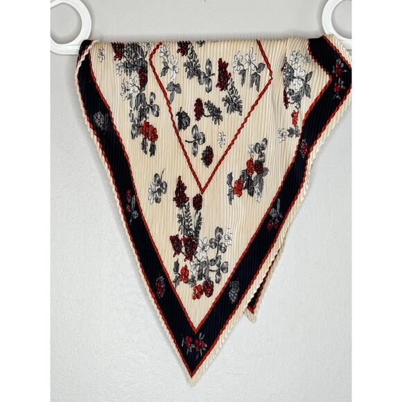 Vintage Designer Scarf Lot Silk Wool Floral Paisley Butterfly Rose Bundle - Picture 7 of 9